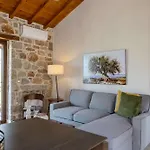 Elevi Mare * Tirós